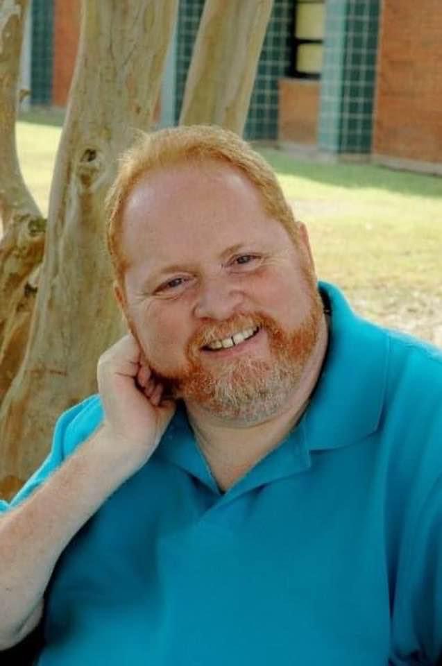 Head shot of Dr. Mark Maddy